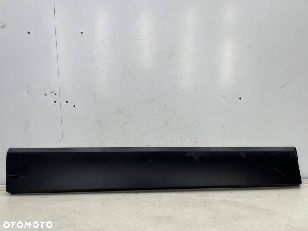 Listwa Renault Trafic III Talento NV300 Primastar II Vivaro B 14r.- PRAWA nakładka drzwi PRZESUWNYCH - 1