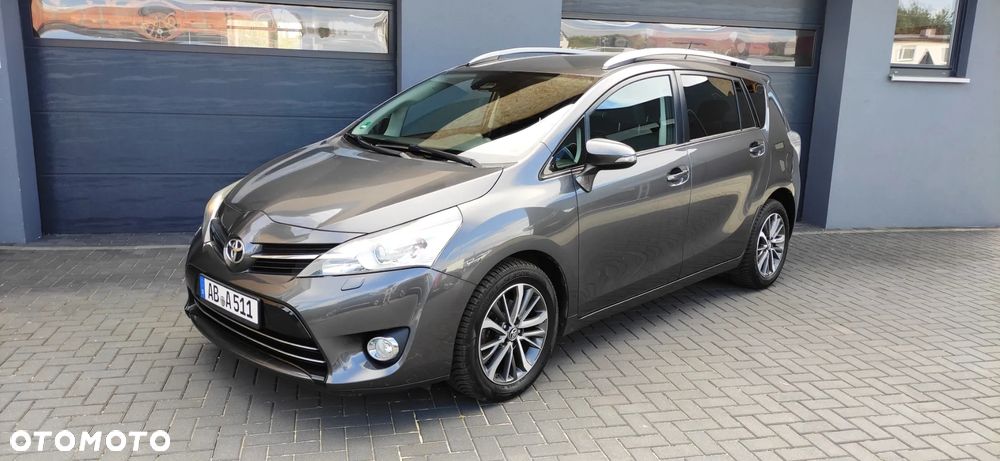 Toyota Verso 1.8 5-Sitzer Executive - 2
