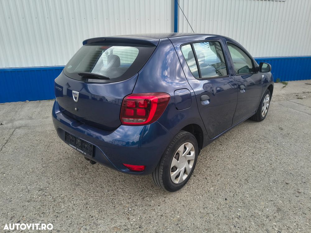Dacia Sandero - 4