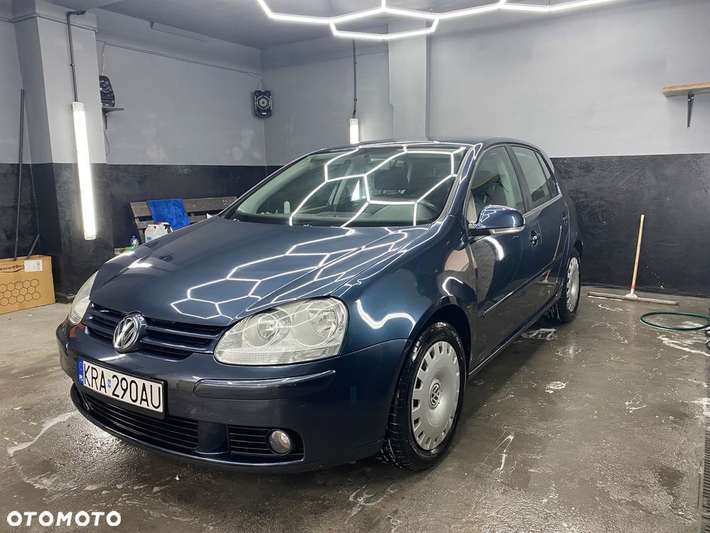 Volkswagen Golf 1.6 Trendline - 1