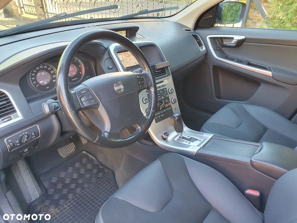 Volvo XC 60 D5 AWD Summum - 10