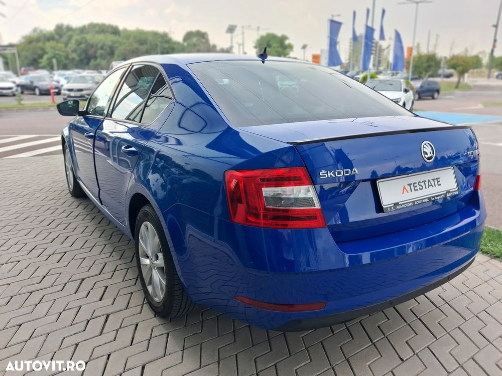 Skoda Octavia 1.5 TSI ACT DSG Ambition - 10