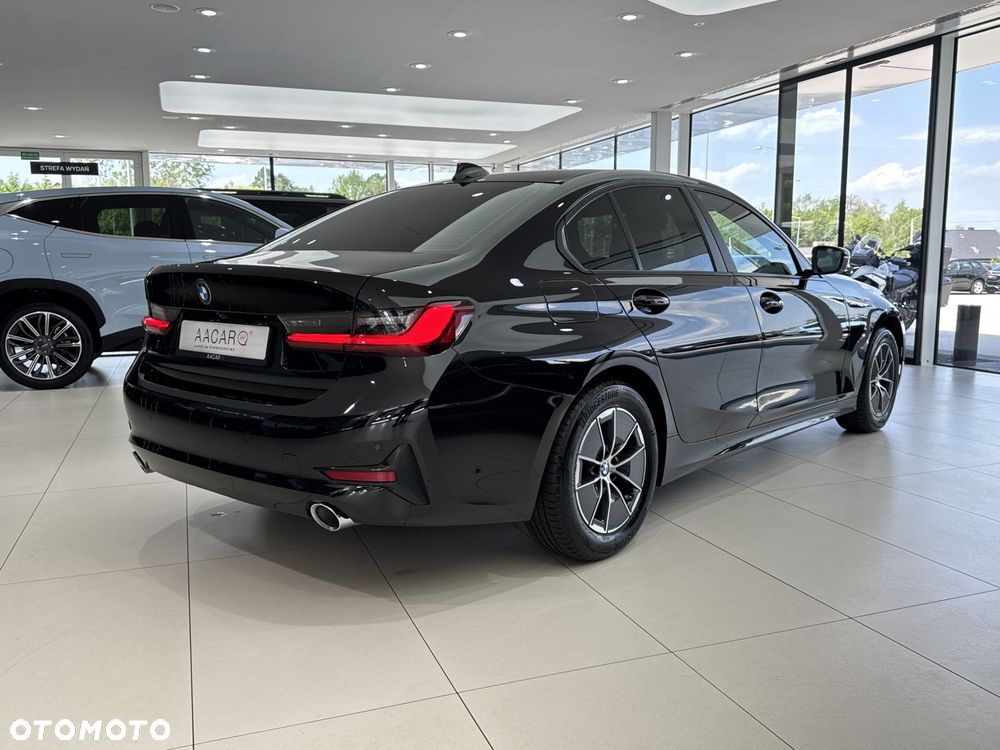 BMW Seria 3 318i Advantage - 5