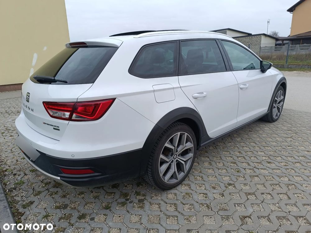 Seat Leon 2.0 TDI DPF FR - 8