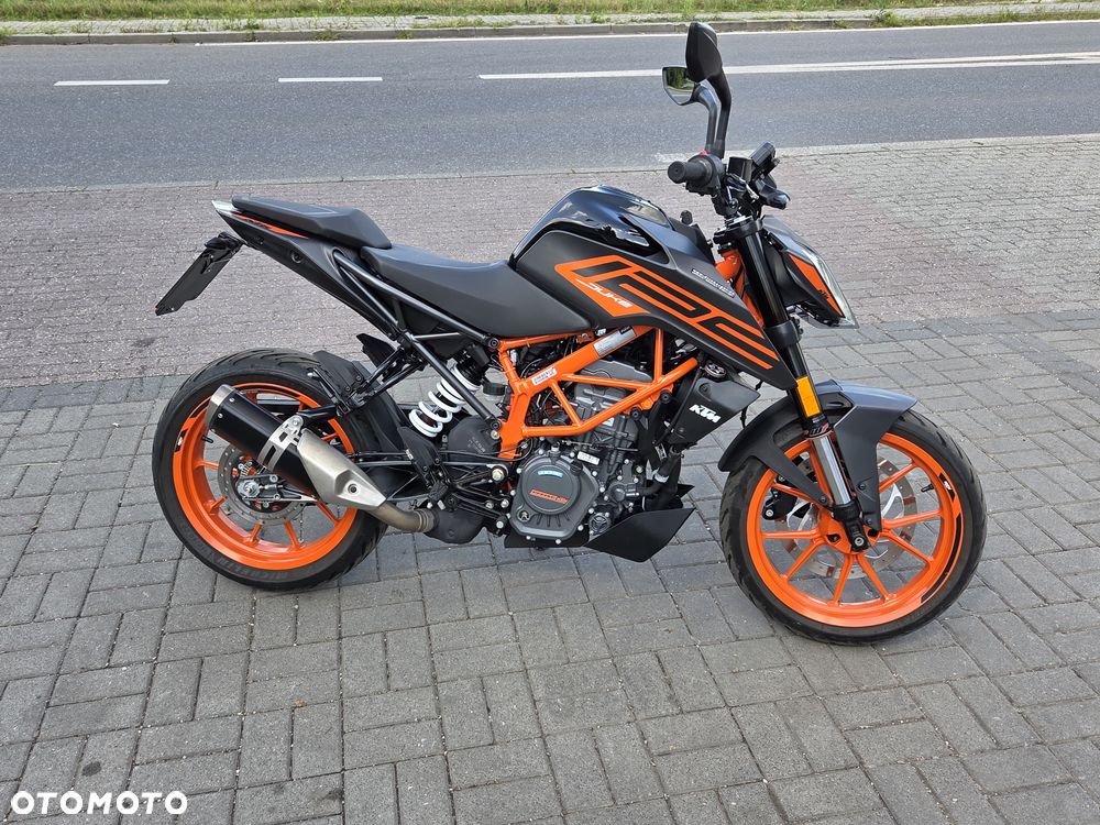 KTM Duke 125 - 11