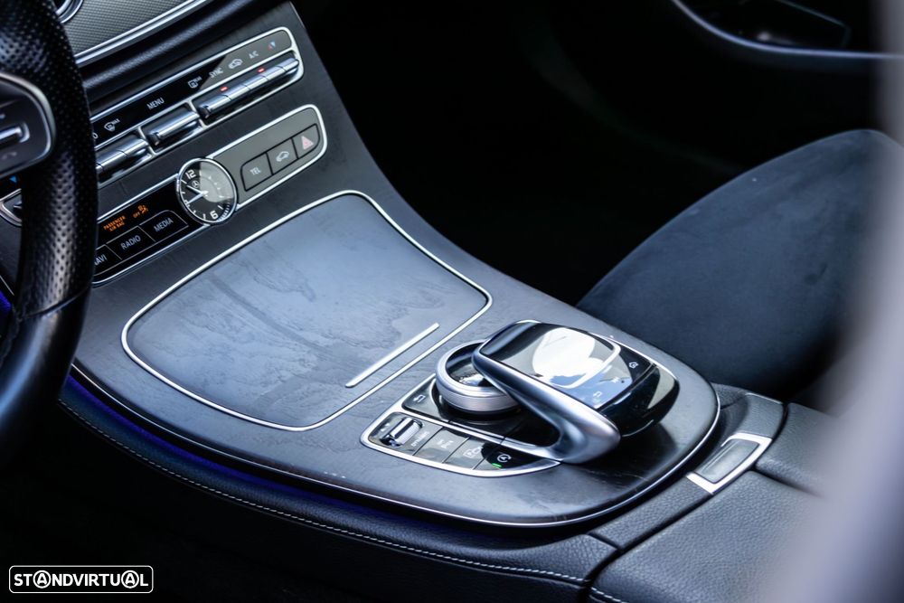 Mercedes-Benz E 220 d AMG Line - 22