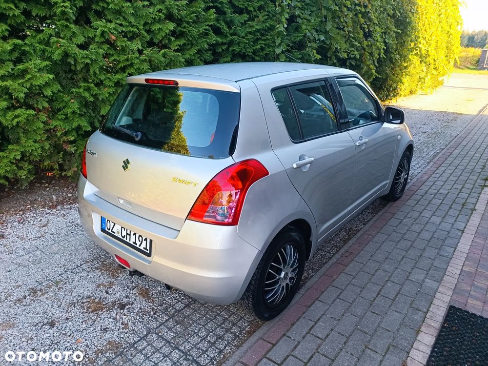 Suzuki Swift 1.3 Comfort - 10