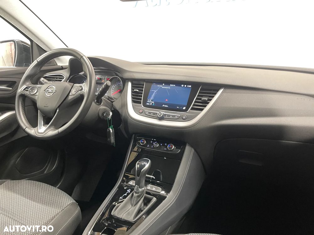 Opel Grandland X 1.2 Start/Stop Automatik Business Edition - 8