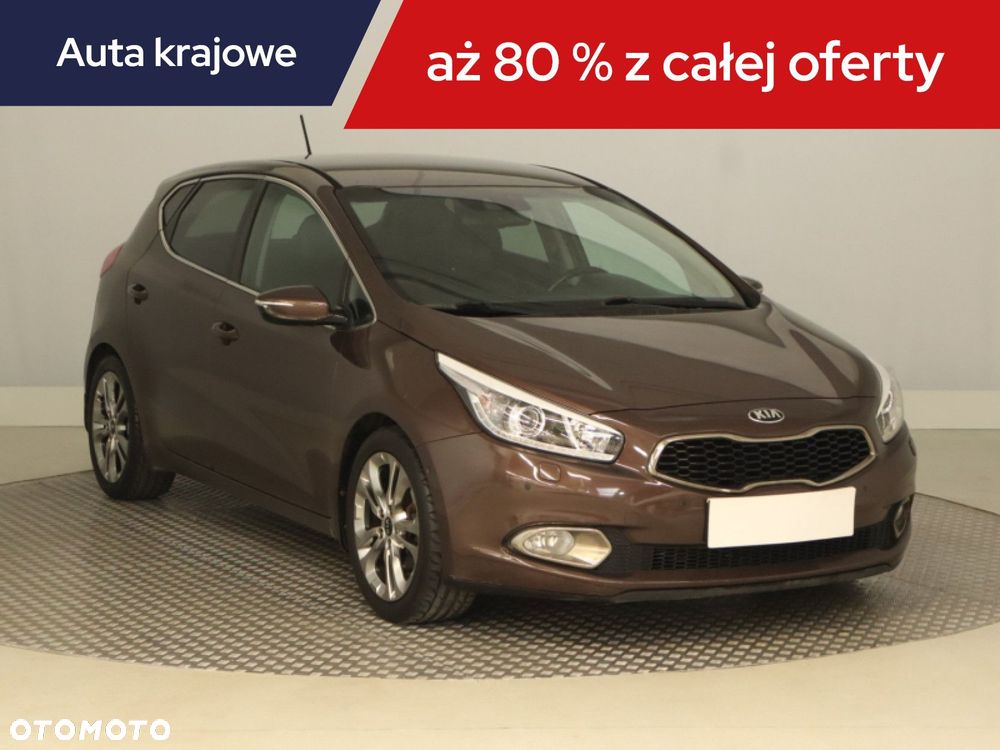 Kia Ceed 2012 photo 2