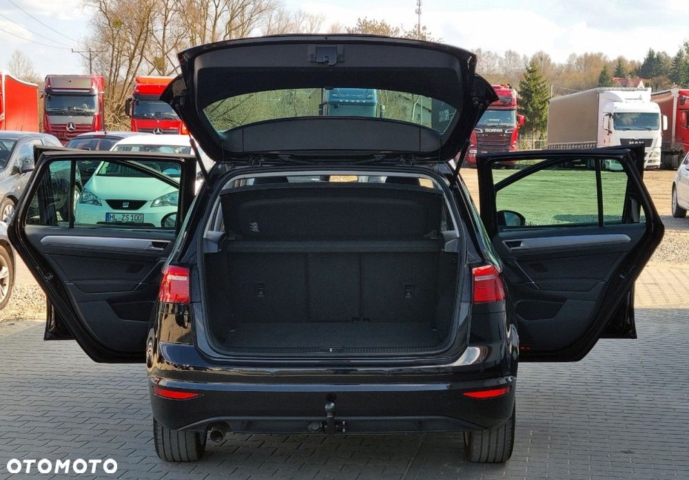 Volkswagen Golf Sportsvan - 14