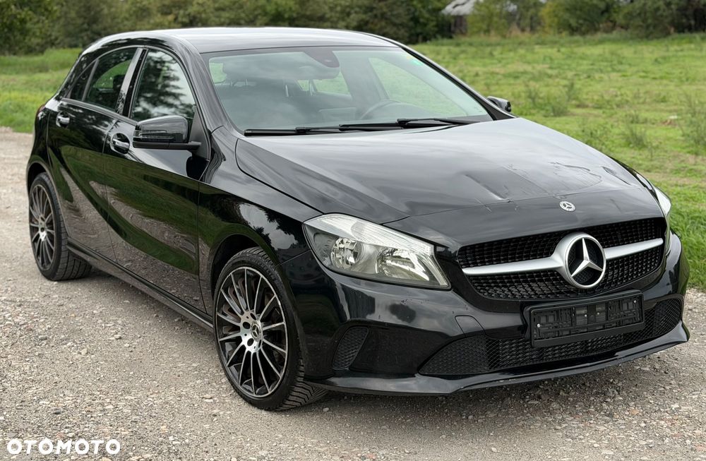 Mercedes-Benz Klasa A 180 d Style - 3