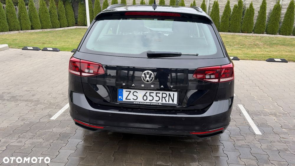 Volkswagen Passat - 7