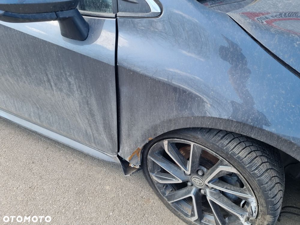 Toyota Corolla 2.0 Hybrid Executive - 3