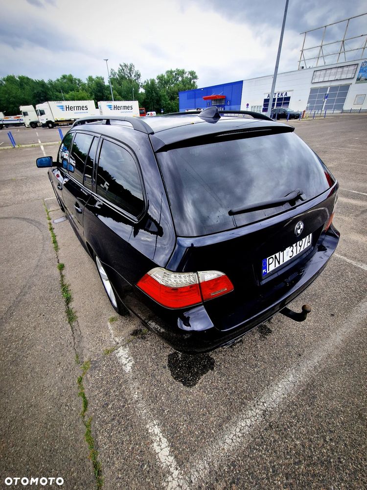 BMW Seria 5 525d - 6