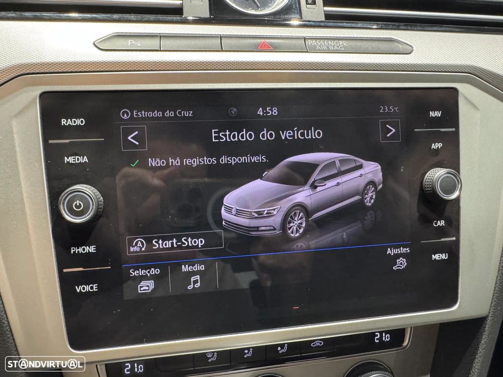 VW Passat 2.0 TDI Elegance DSG - 36