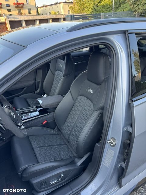 Audi RS6 Avant - 13