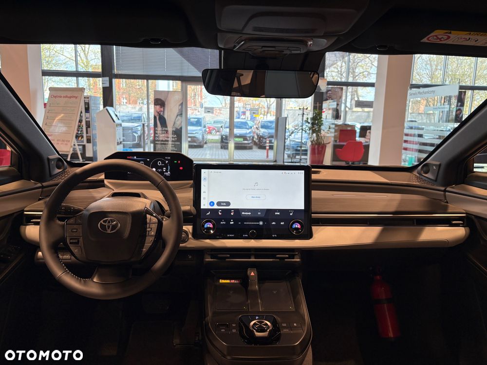 Toyota C-HR+ - 27