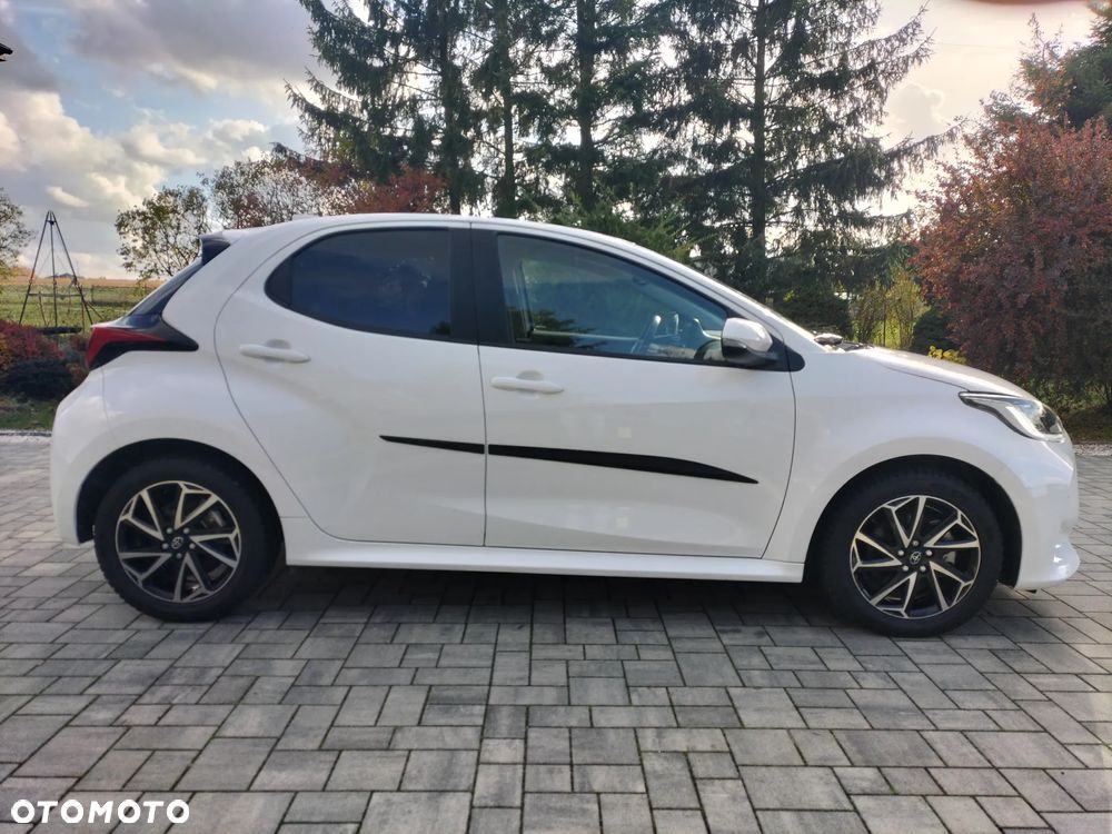 Toyota Yaris Hybrid 1.5 Executive - 6