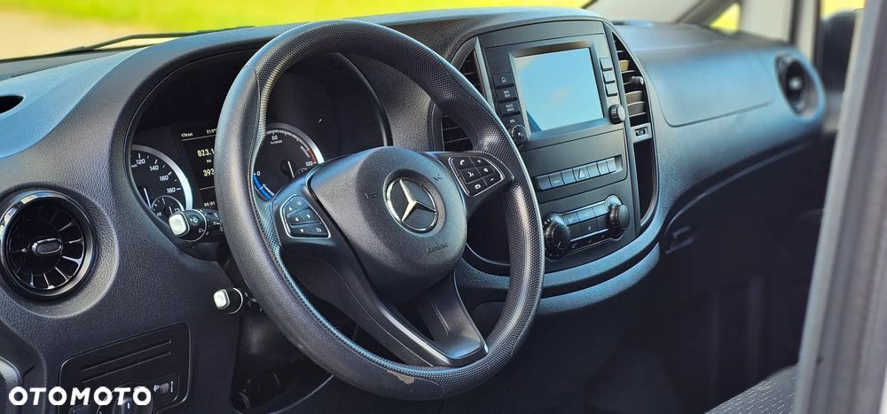 Mercedes-Benz Vito - 14