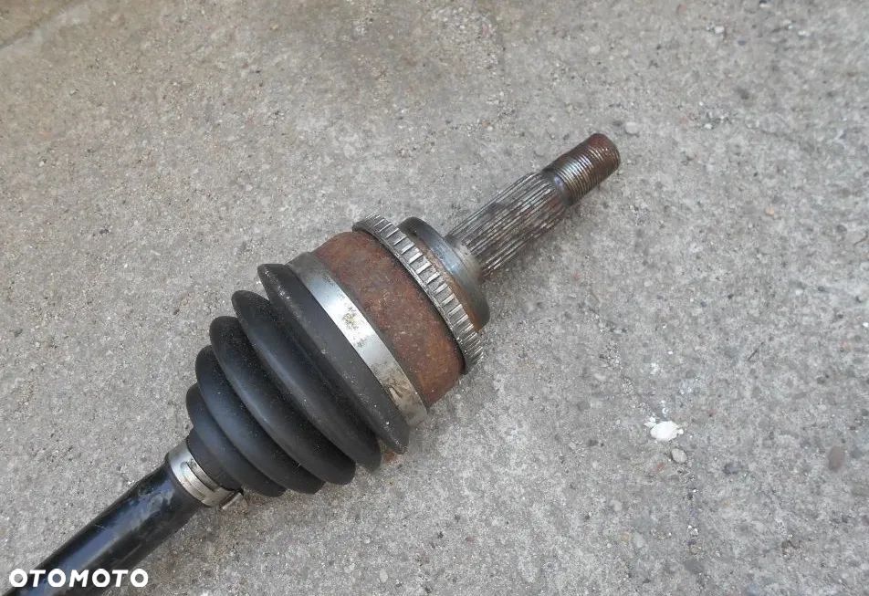 Półoś prawa Toyota Corolla E12 1,6 16V Automat 2001-2007 - 2