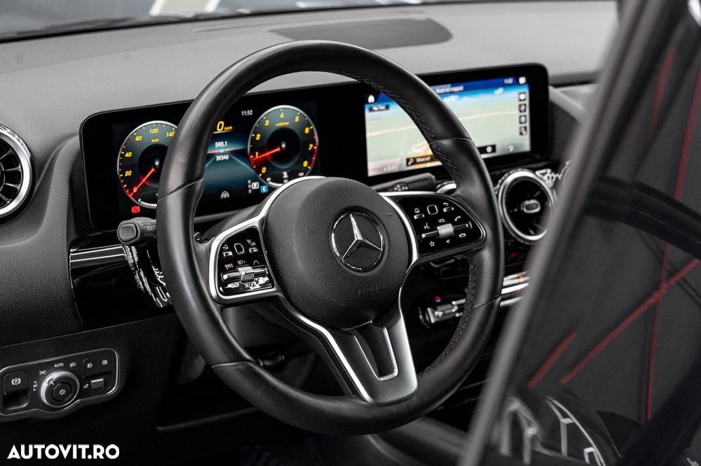Mercedes-Benz GLA 200 4MATIC 8G-DCT Progressive - 31