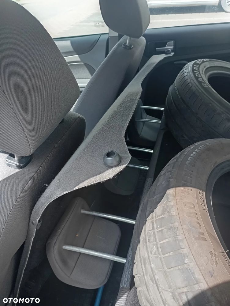 Ford Focus 1.6 Ambiente - 7