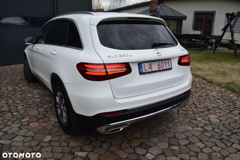 Mercedes-Benz GLC - 11