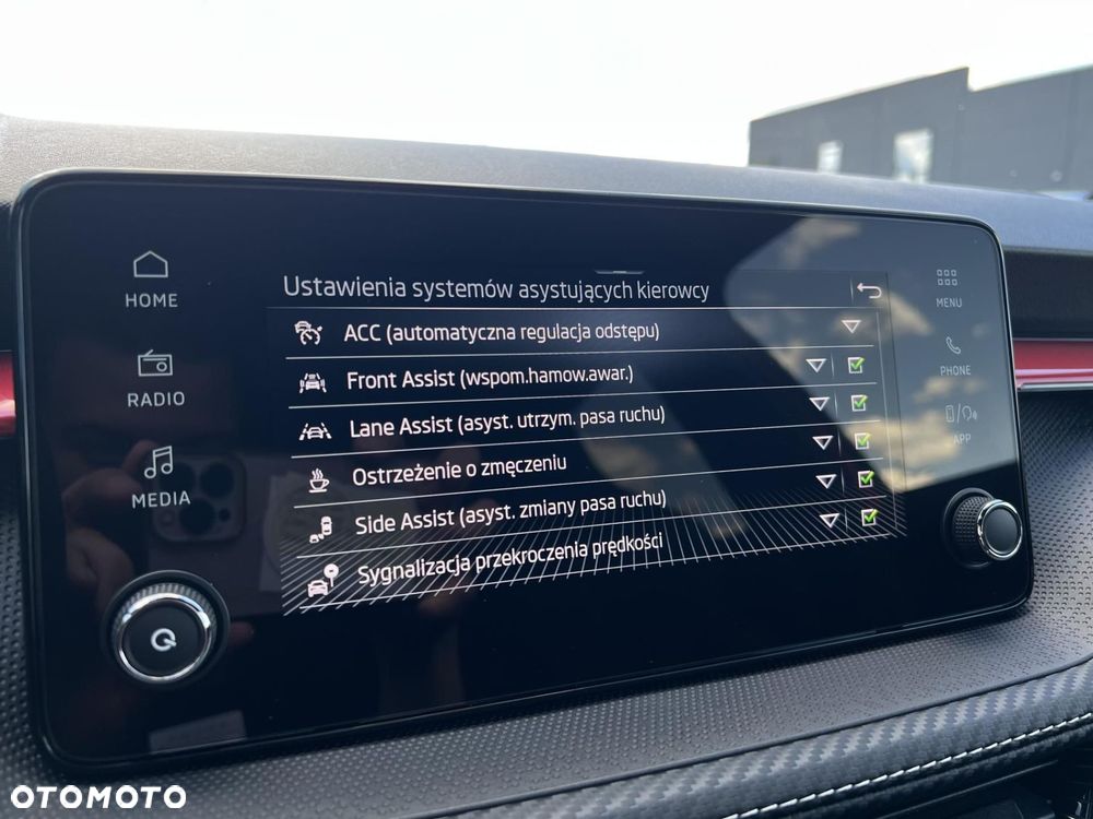 Skoda Fabia 1.0 TSI Monte Carlo DSG - 15