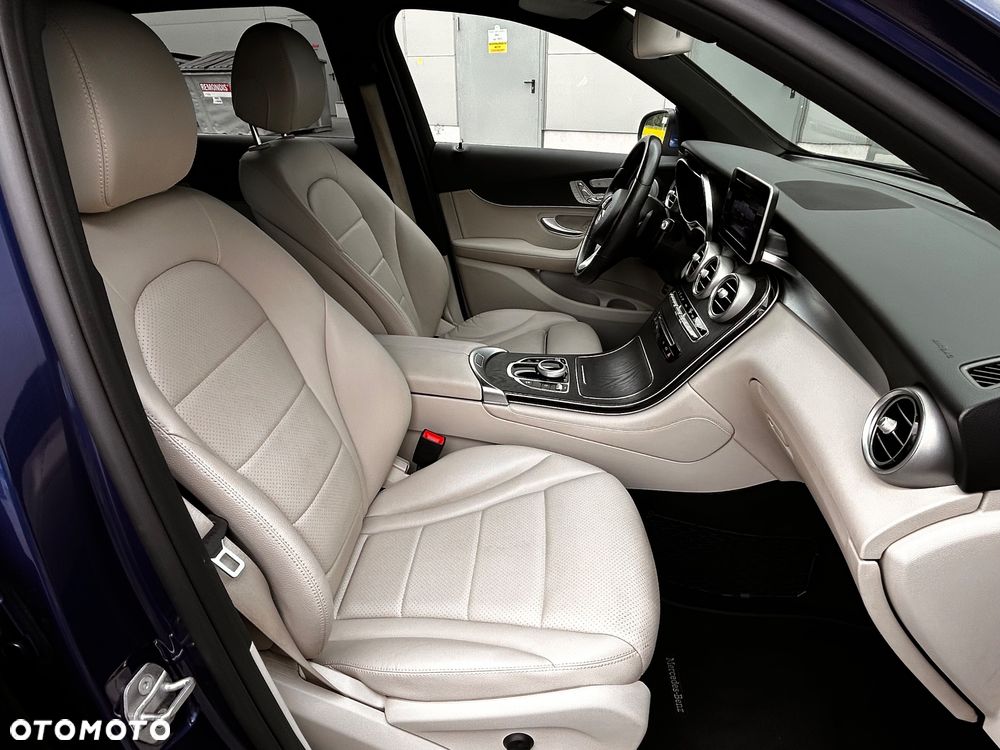 Mercedes-Benz GLC 300 4-Matic - 27
