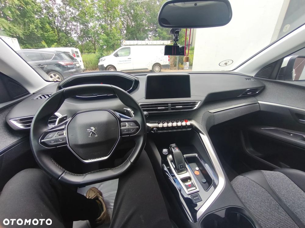 Peugeot 3008 - 4