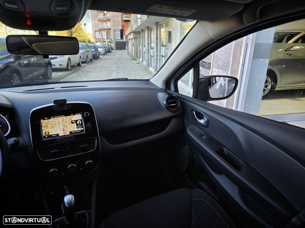 Renault Clio 1.5 dCi Limited - 17