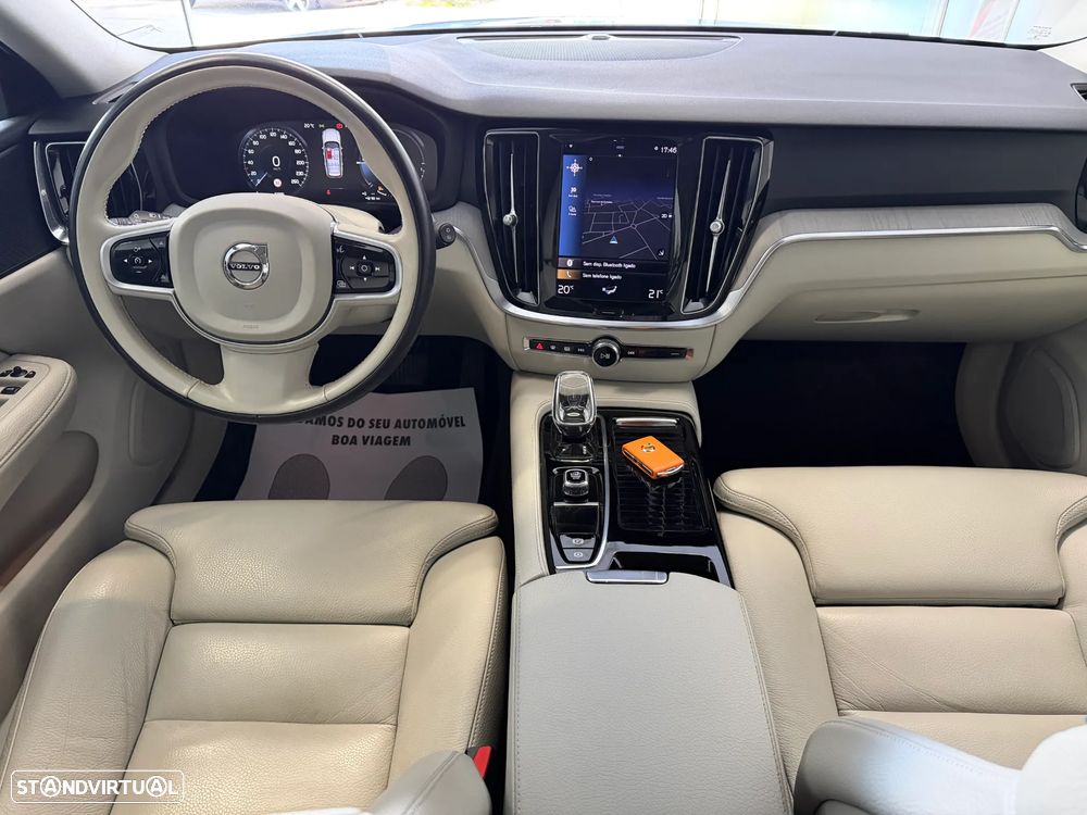Volvo V60 2.0 T6 AWD TE Inscription - 32