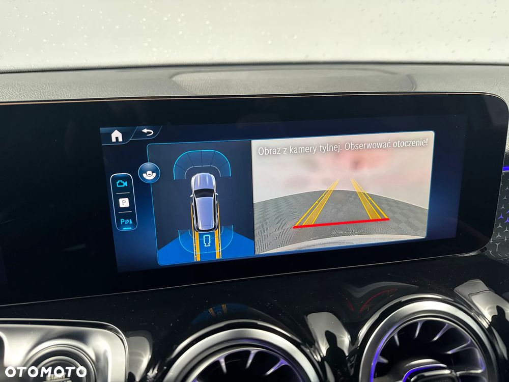 Mercedes-Benz GLB 200 d 4-Matic AMG Line 8G-DCT - 18
