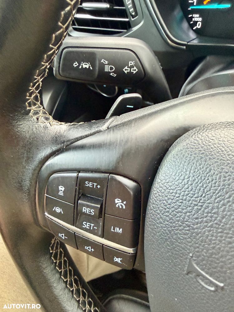 Ford Focus 2.0 EcoBlue Vignale - 14