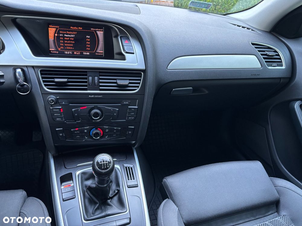 Audi A4 Avant 2.0 TDI DPF - 10