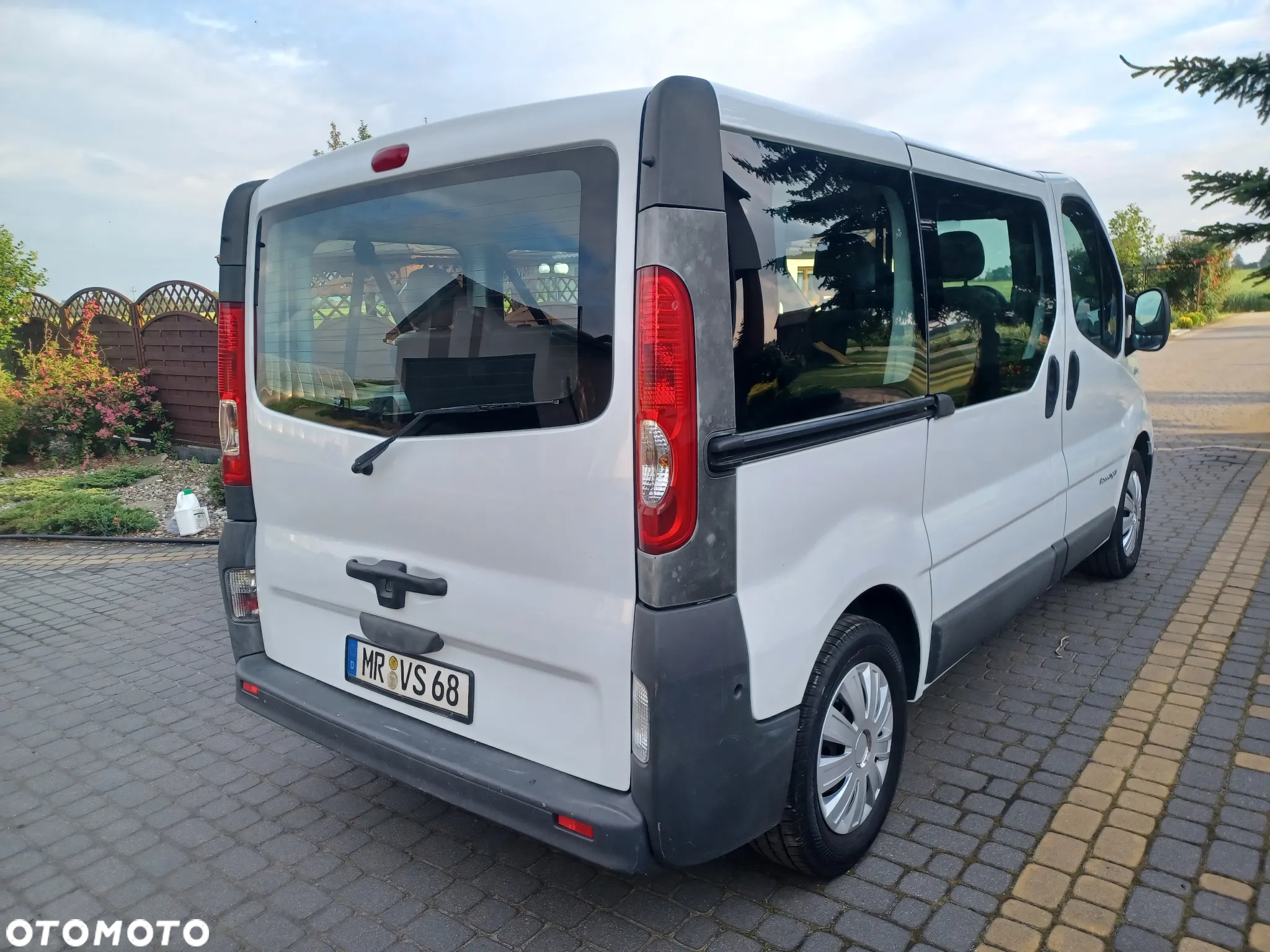 Renault Trafic 2.0 dCi 115 Passenger Expression - 5