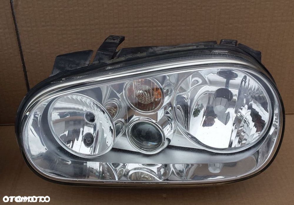Reflektor lewy Lampa lewa VW Golf IV 1998-