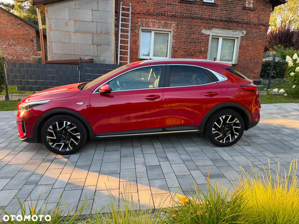 Kia XCeed 1.5 T-GDI Business Line DCT - 3