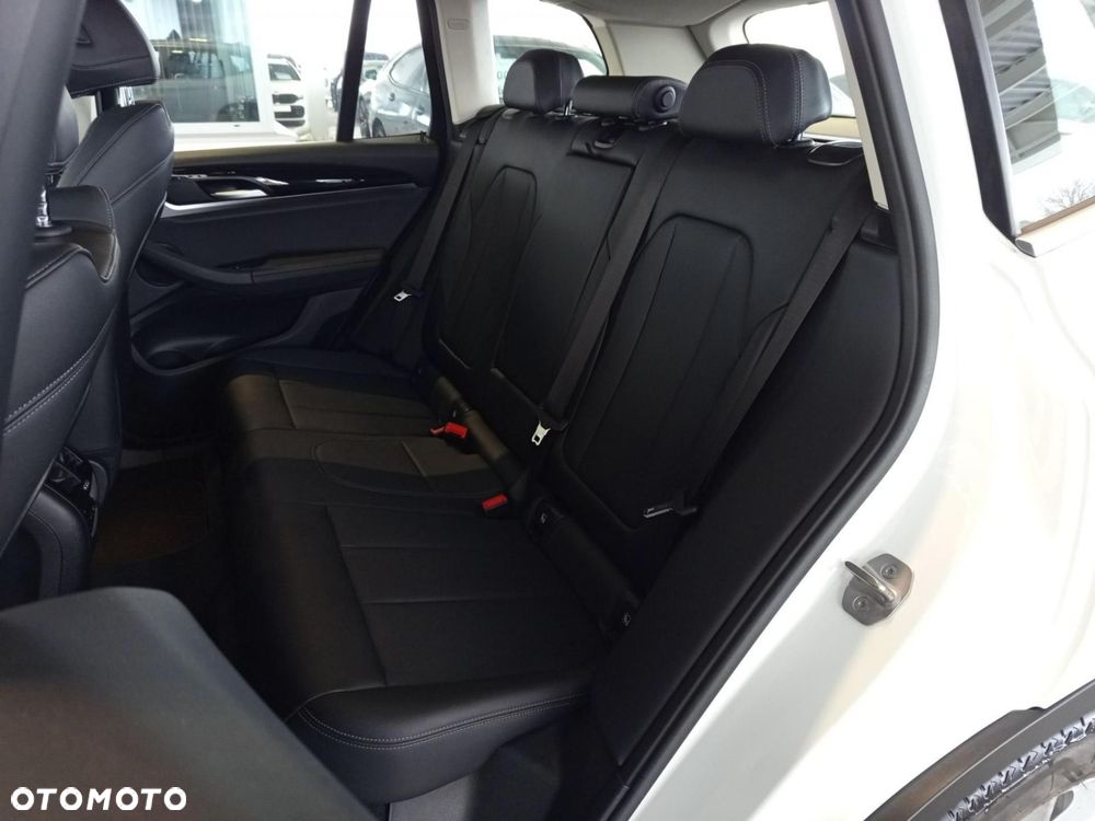 BMW X3 - 22