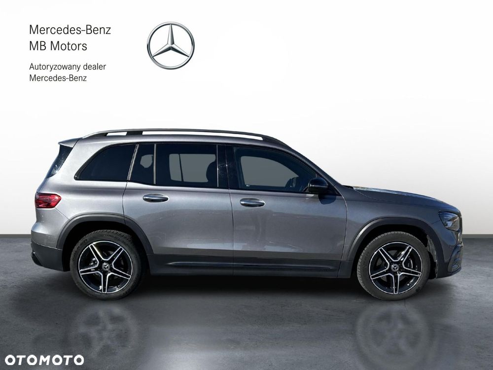 Mercedes-Benz GLB - 6