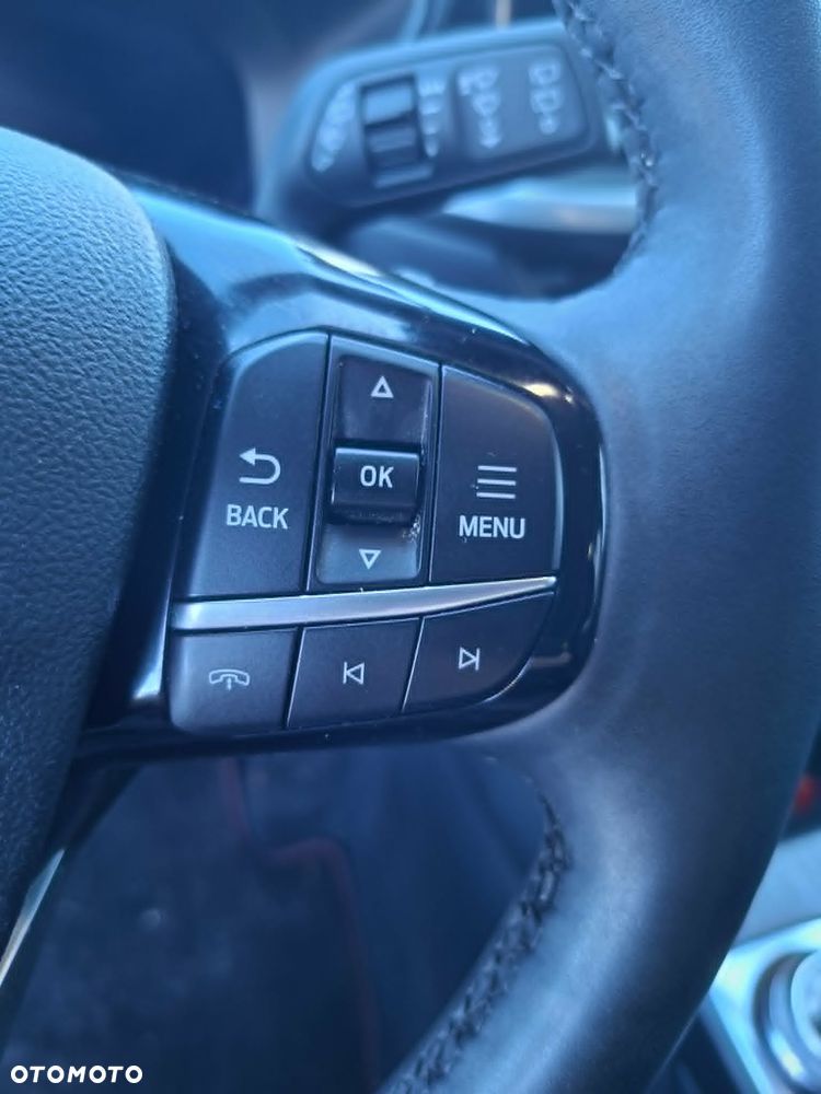 Ford Kuga - 28