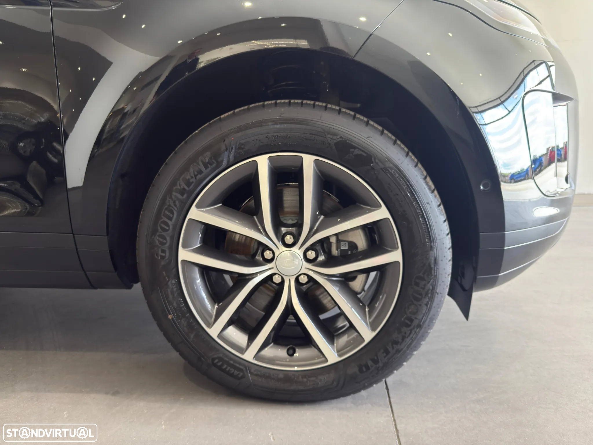 Land Rover Range Rover Evoque 1.5 P270e AWD S Auto - 10