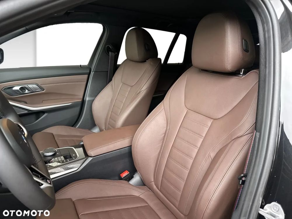 BMW Seria 3 330d xDrive mHEV M Sport - 14