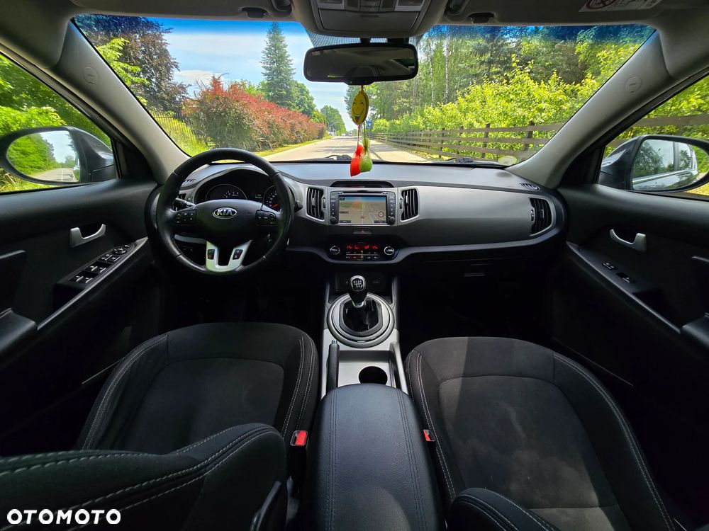 Kia Sportage 1.7 CRDI 2WD ISG Dream-Team Edition - 6