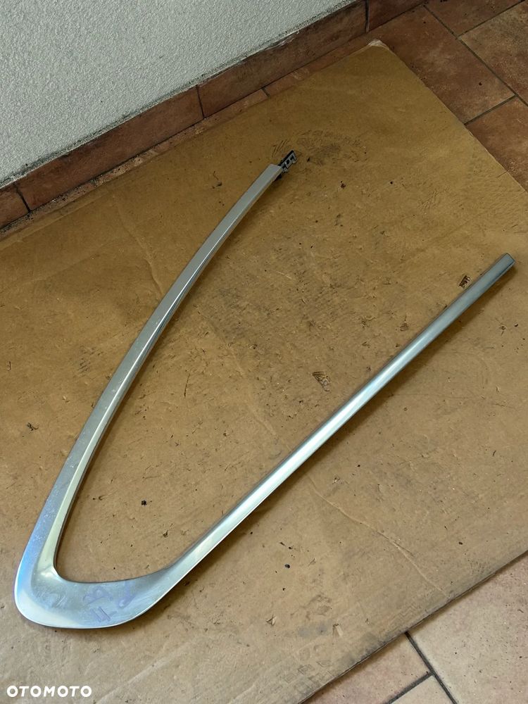 BMW 6 F13 LISTWA SZYBY TYLNEJ 7244140 - 1