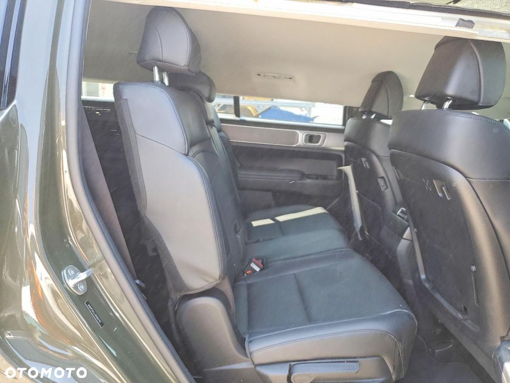 Hyundai Santa Fe - 13