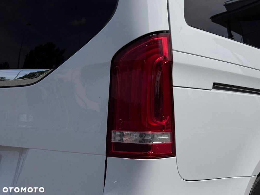 Mercedes-Benz EQV 300 90kWh - 9