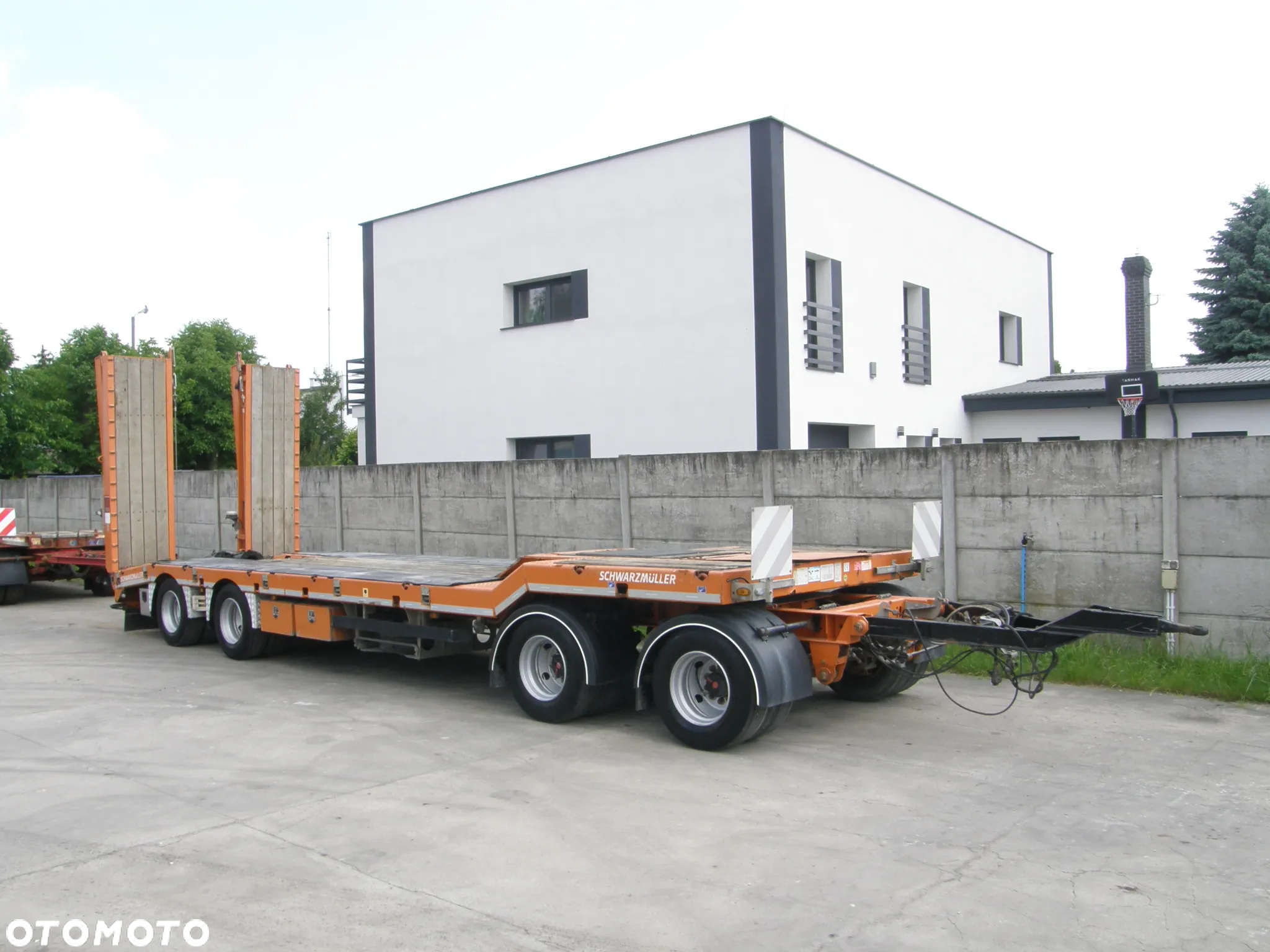 Schwarzmuller T4 2015 4 osiowa przyczepa niskopodwoziowa z Niemiec - 14