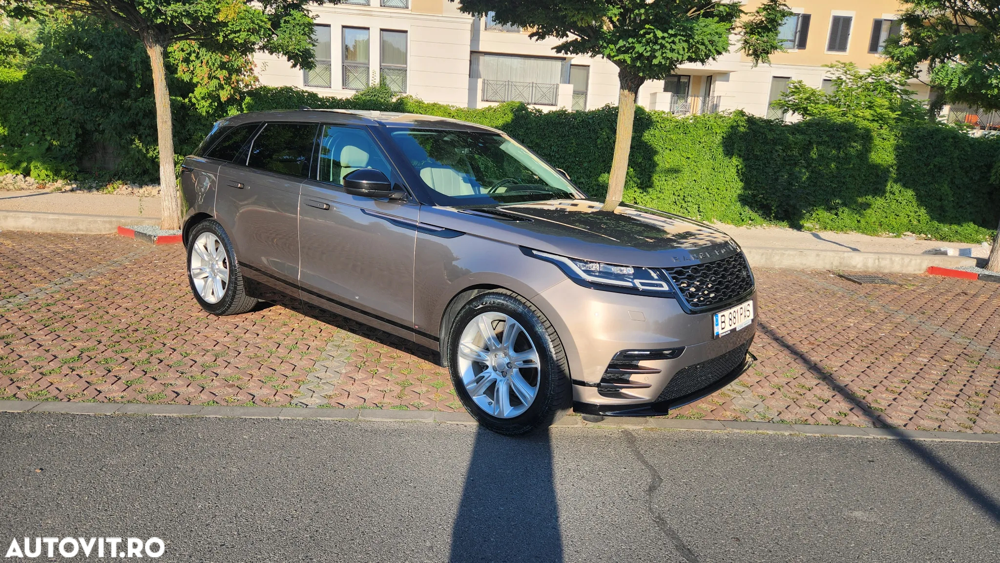 Land Rover Range Rover Velar 2.0 R-Dynamic S - 2