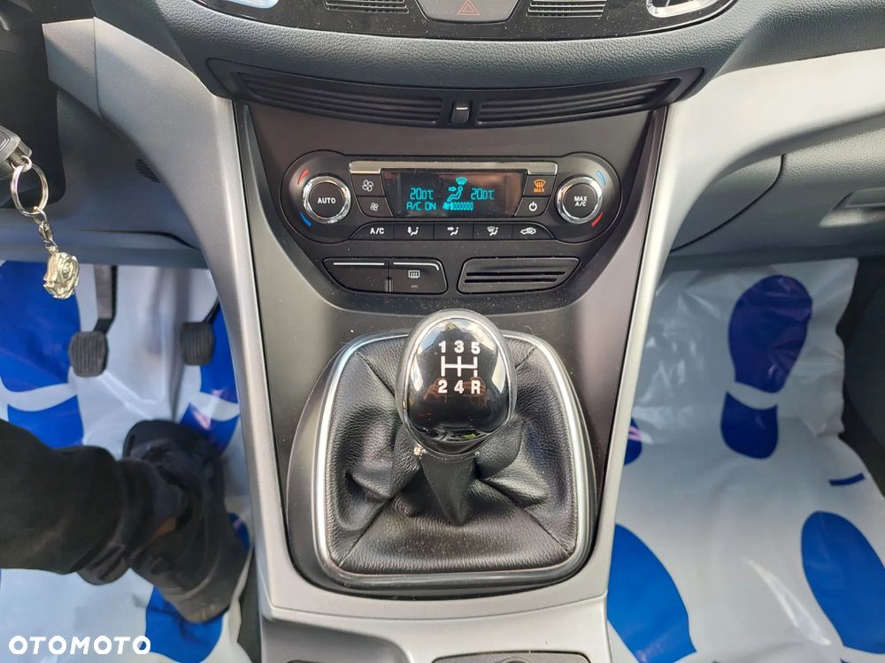 Ford C-MAX 1.6 Titanium - 18